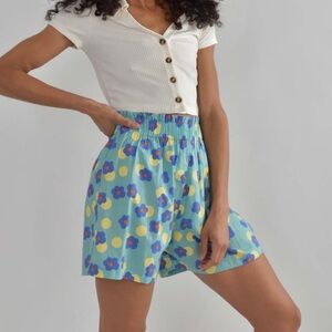 Space 46 green daisy paper bag waist shorts